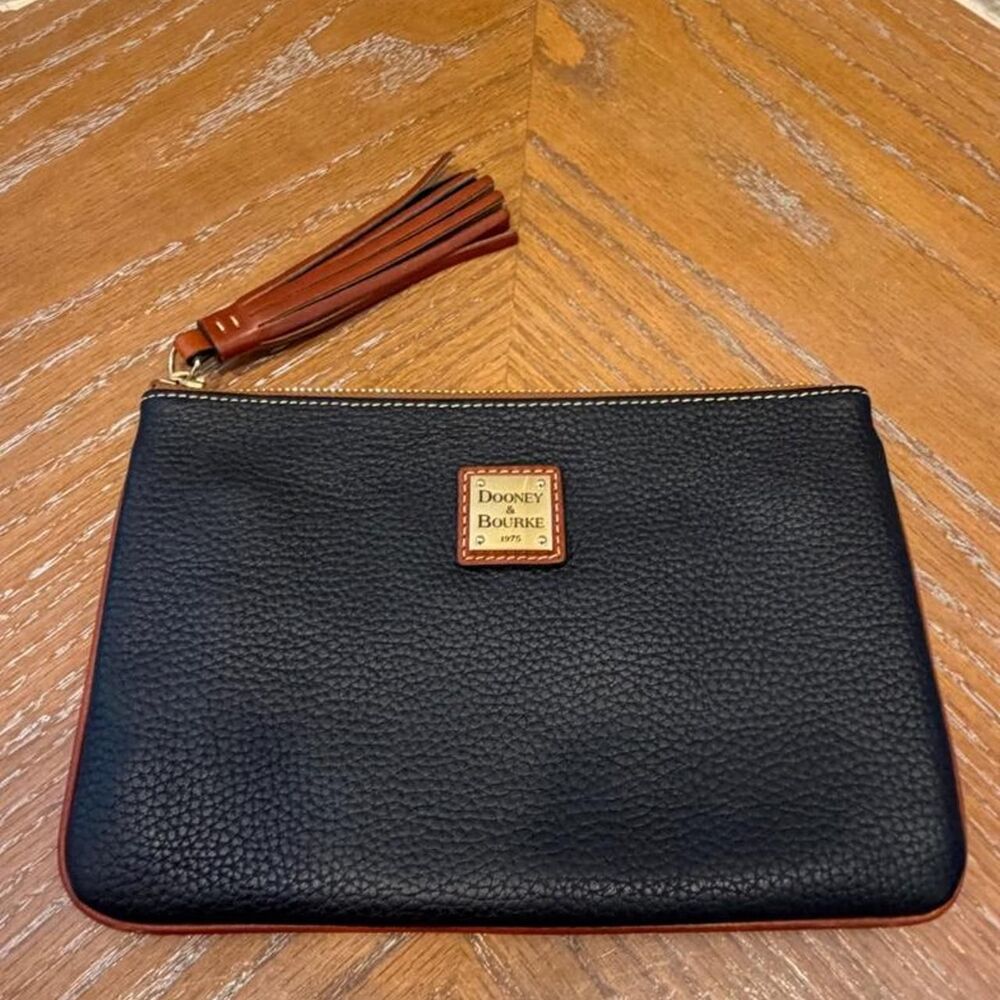 Dooney-bourke Women's Black Bag